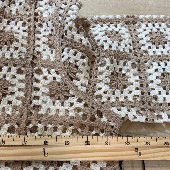 Luca Mateo Mens Granny Square Crochet Knit Shirt Size M Tan White Coastal NWT - Picture 8 of 9